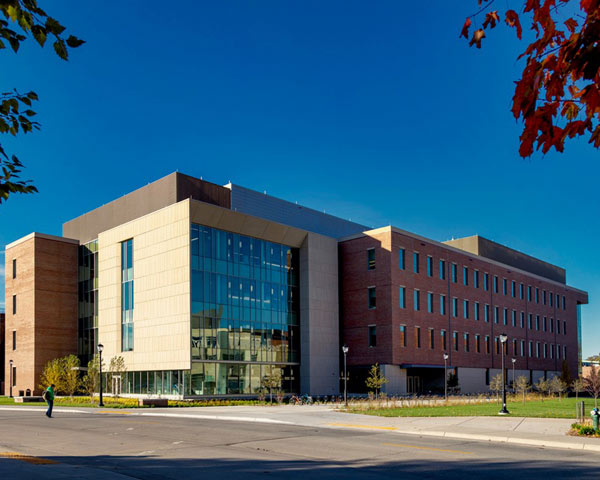 UW La Crosse science building exterior